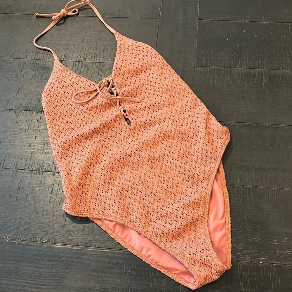 Hollister Lace up Crochet One Piece NWOT Large Beach Swim Vacation